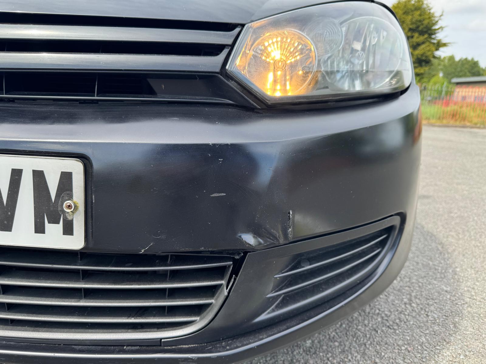 VOLKSWAGEN GOLF S